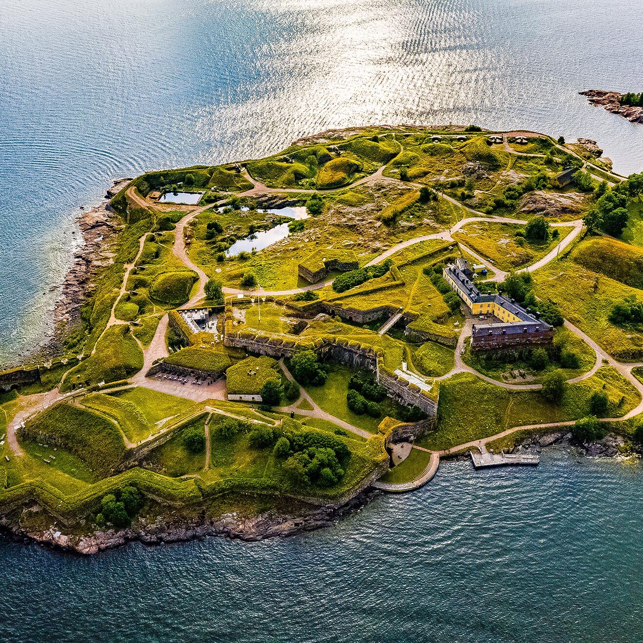 Suomenlinna guided tour
